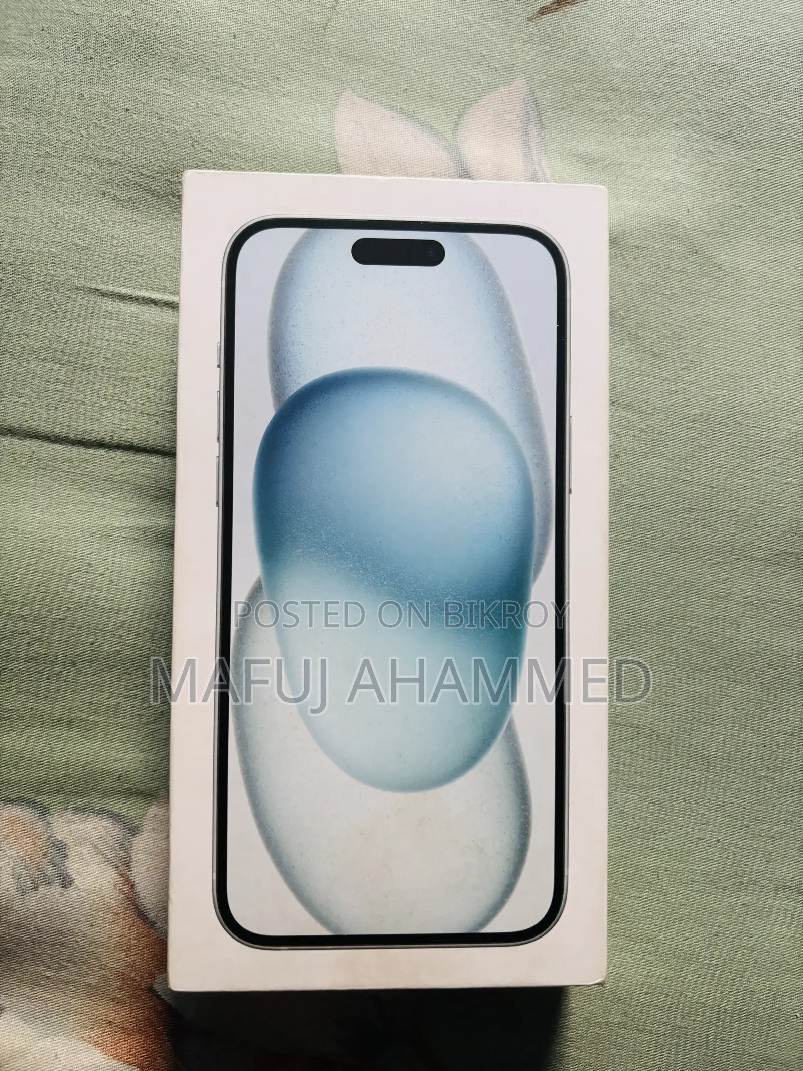 অ্যাপল আইফোন ১৫ প্লাস ১২৮ জিবি হোয়াইট