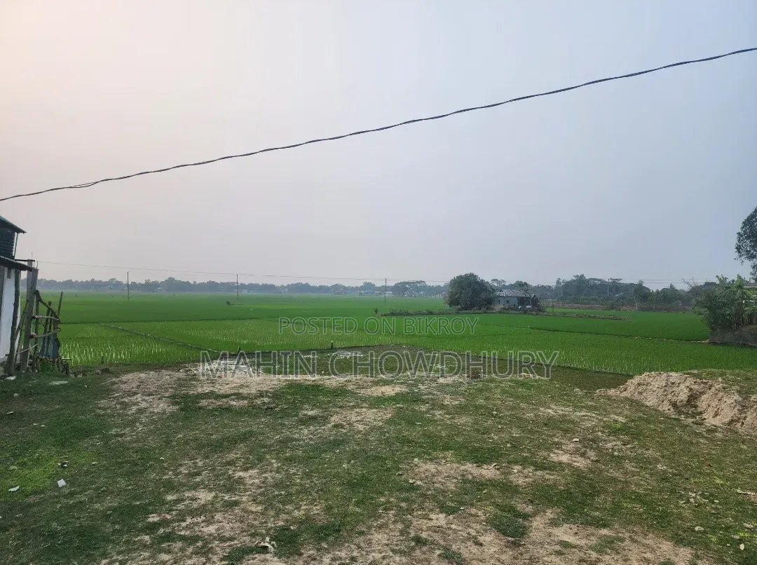 5 decimal land beside the road for sale.