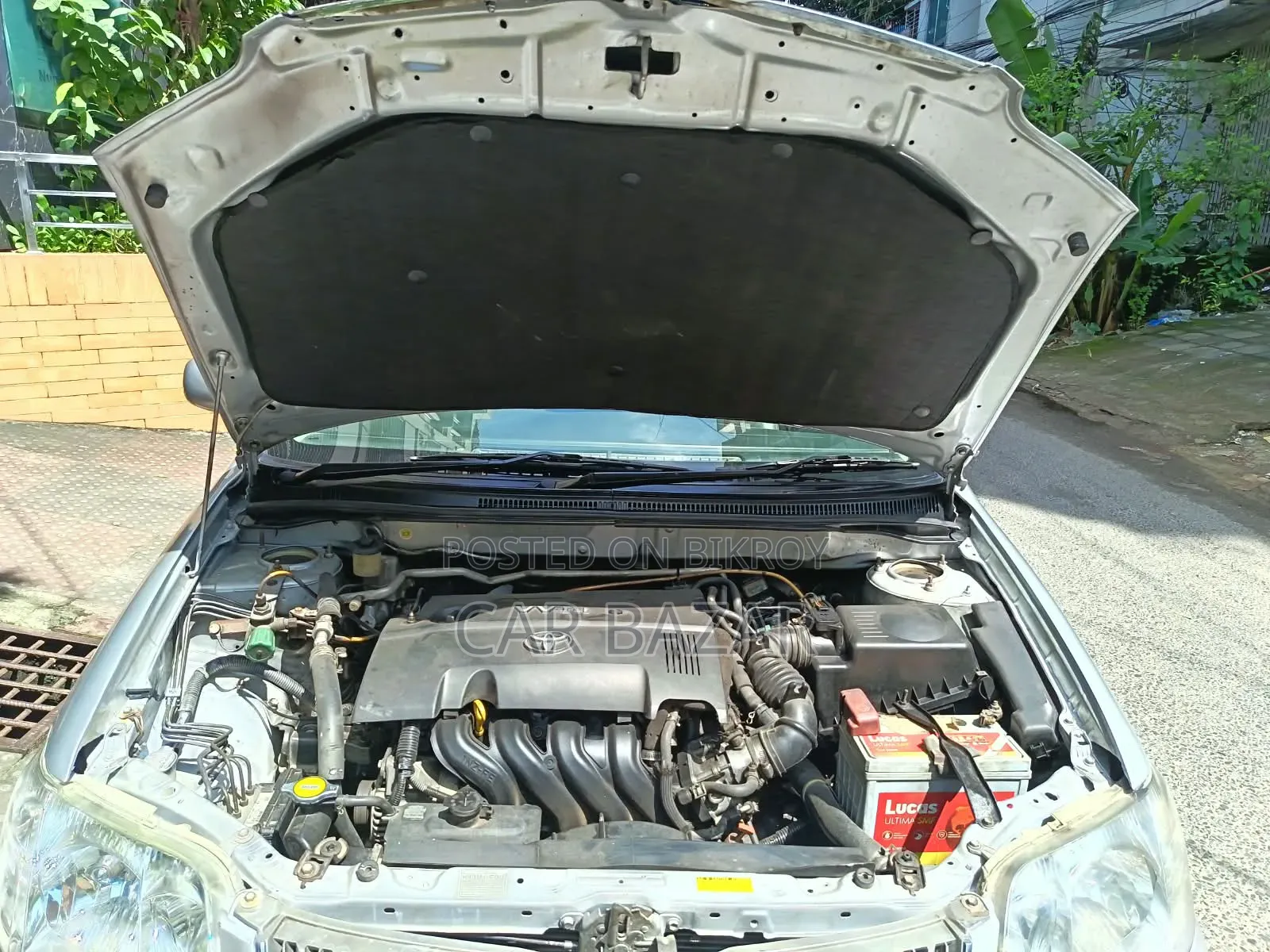 Toyota Corolla Sedan 2005 Silver