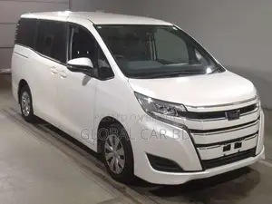 Toyota Noah 2.0 Front Wheel Drive (7 Seater) 2020 Pearl