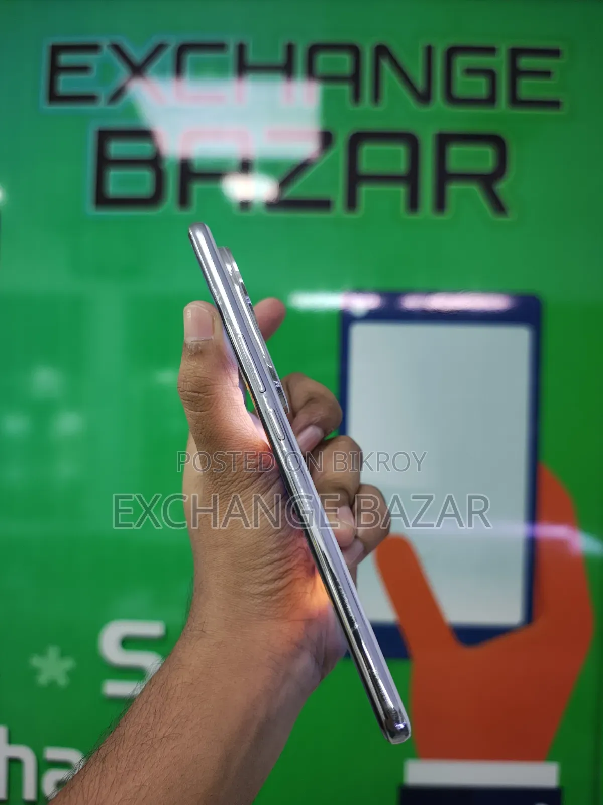 ভিভো টি৪আর ২৫৬ জিবি হোয়াইট