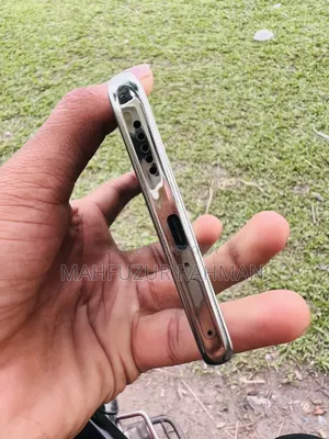 আইকু জেড৯ ১২৮ জিবি