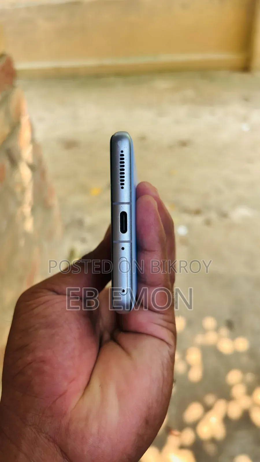 শাওমি ১২ প্রো ২৫৬ জিবি গোল্ড