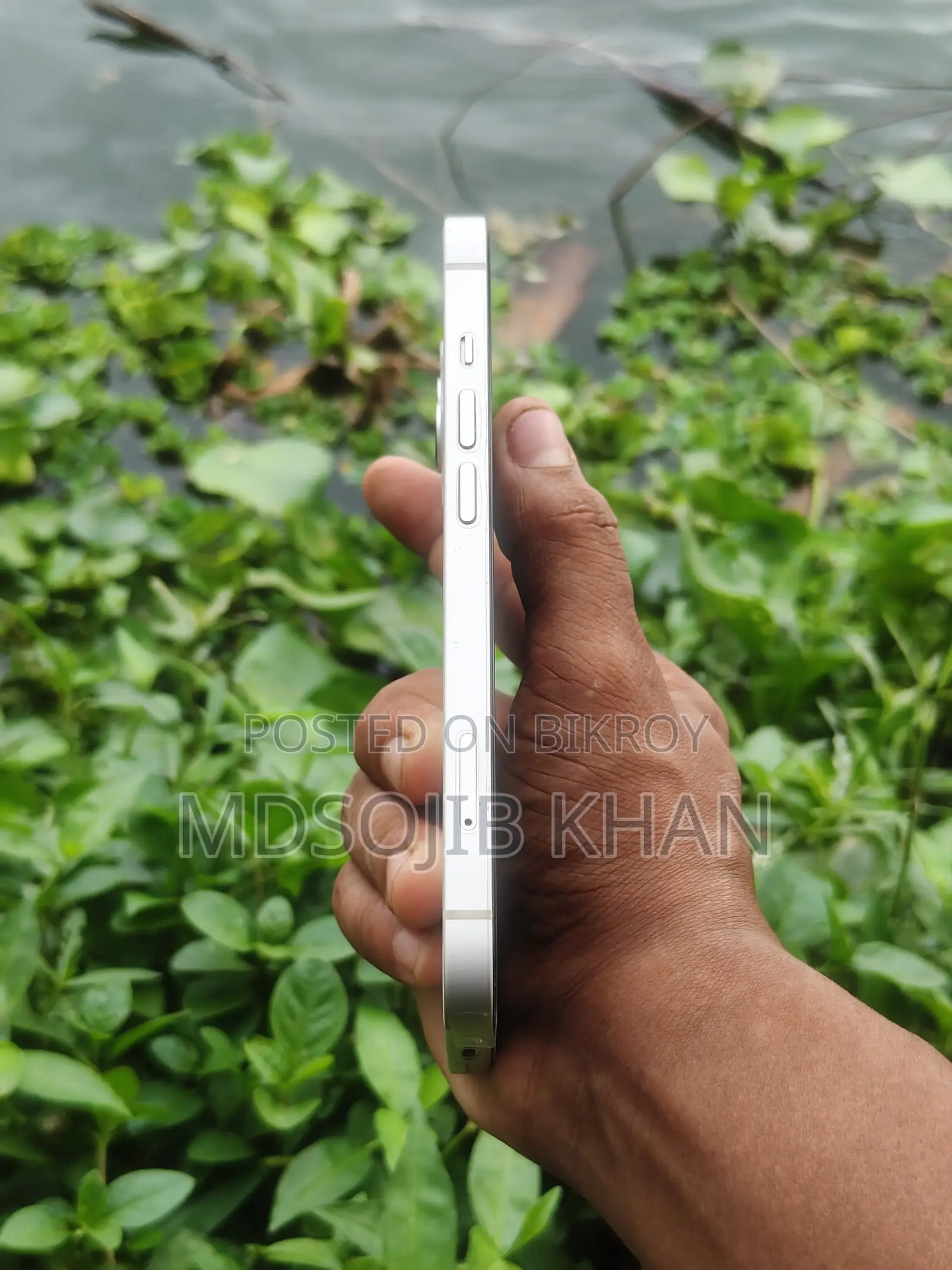 নতুন অ্যাপল আইফোন ১৩ ১২৮ জিবি সাদা