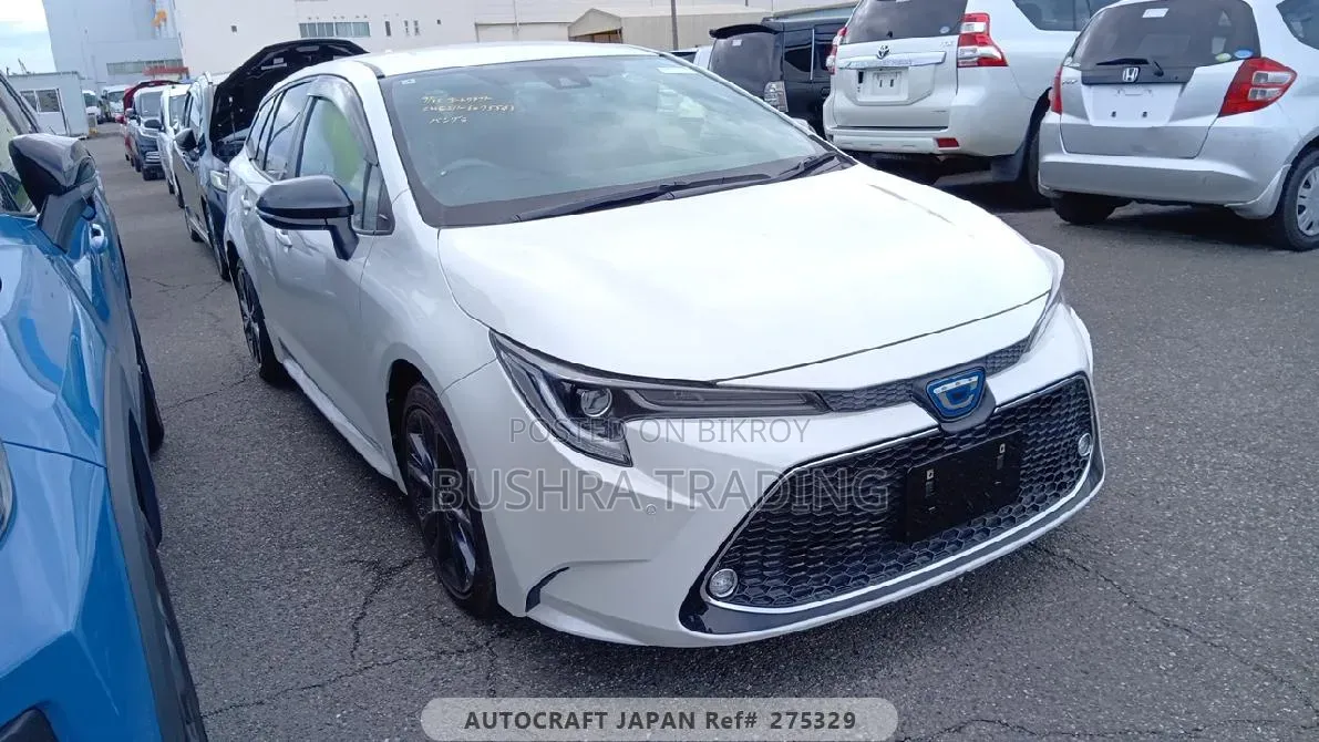 Toyota Corolla Hatchback 2021 Pearl