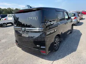 Toyota Voxy Hybrid S-G 2WD 7-Seater 2022 Black