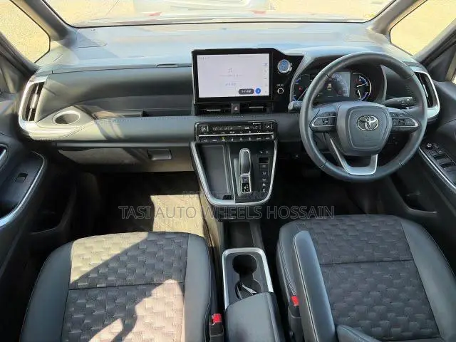 Toyota Voxy Hybrid S-G 2WD 7-Seater 2022 Black