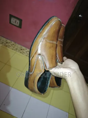 Shoe Size 42