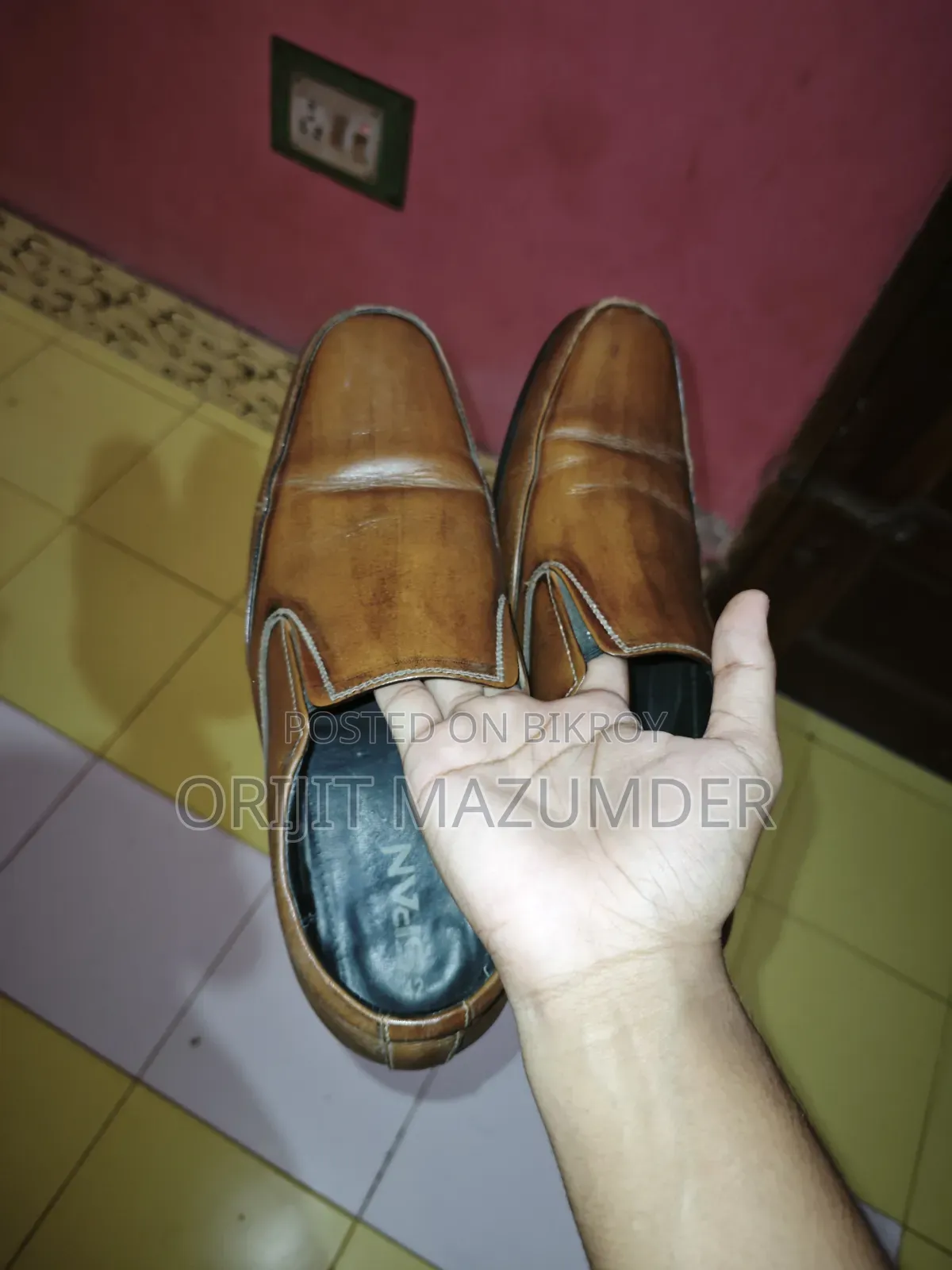 Shoe Size 42