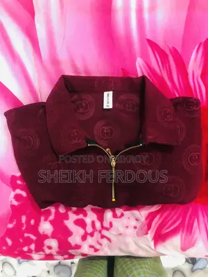 Half-Zip Polo Drop-Shoulder