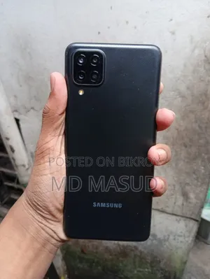 স্যামসাং গ্যালাক্সি এ১২ ৬৪ জিবি কালো