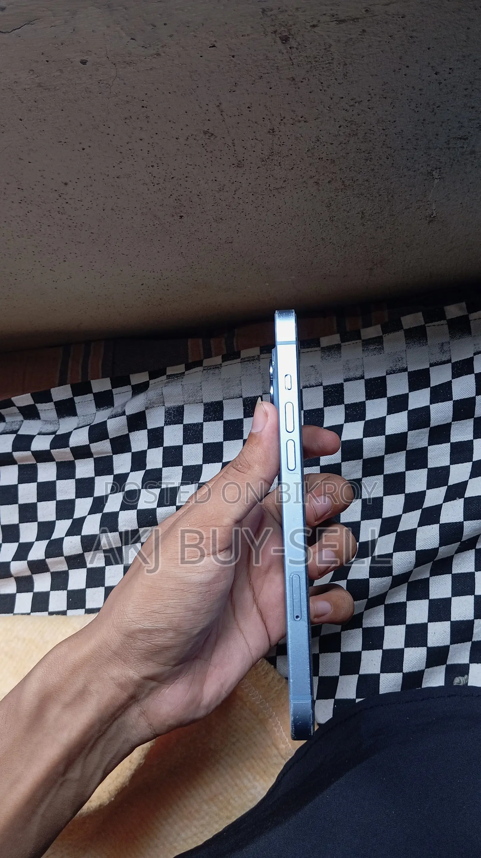 অ্যাপল আইফোন ১৪ প্লাস ১২৮ জিবি নীল
