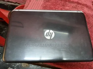 Laptop HP Pavilion 15-cs3063cl 8GB RAM Intel Core i5 500GB HDD