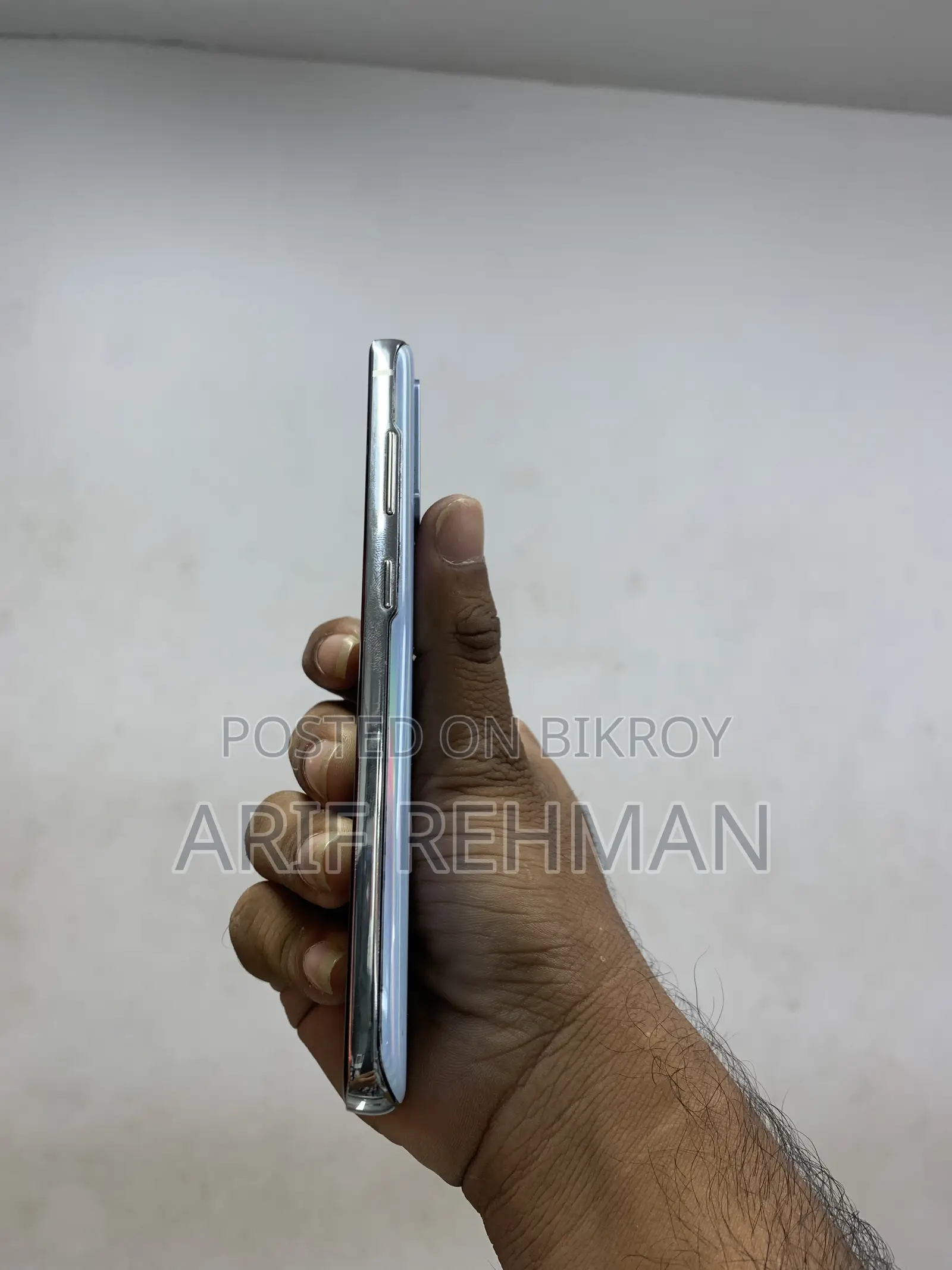 স্যামসাং গ্যালাক্সি এস২০ ৫জি ইউডাব্লিউ ১২৮ জিবি