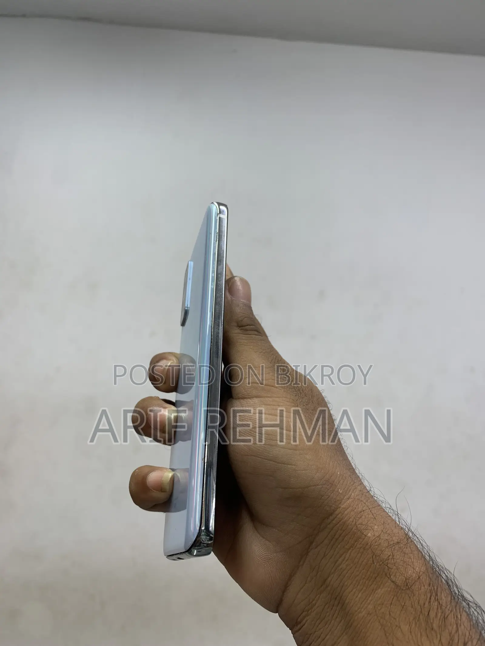 স্যামসাং গ্যালাক্সি এস২০ ৫জি ইউডাব্লিউ ১২৮ জিবি