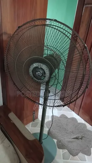 টেবিল ফ্যান পাকিস্তানি
