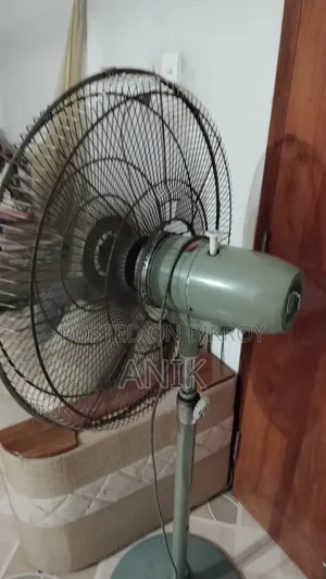 টেবিল ফ্যান পাকিস্তানি