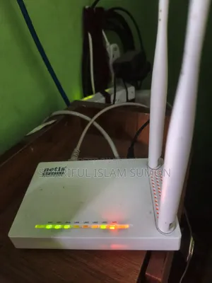 Netis WF2419E 300Mbps WiFi Router - Used for only 3 months