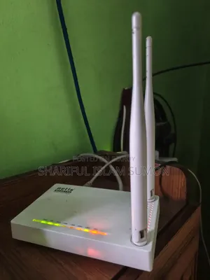 Netis WF2419E 300Mbps WiFi Router - Used for only 3 months