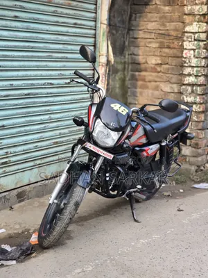 Hero HF Deluxe 2024 Black