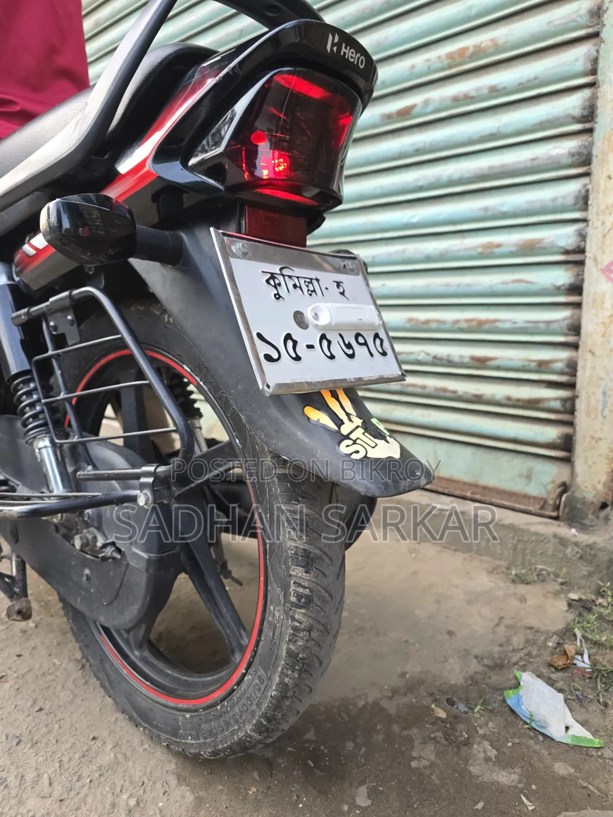 Hero HF Deluxe 2024 Black