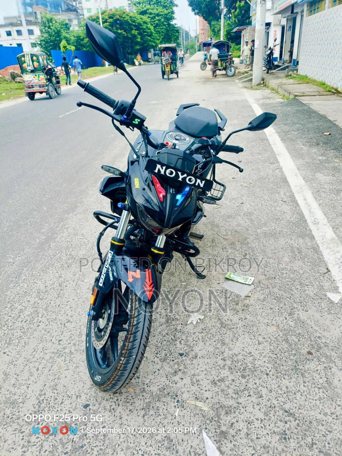 হিরো এক্সট্রিম ১২৫আর ২০২৫ কালো