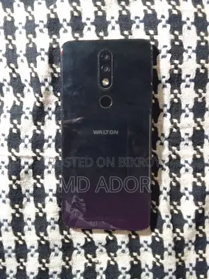Walton 32 GB