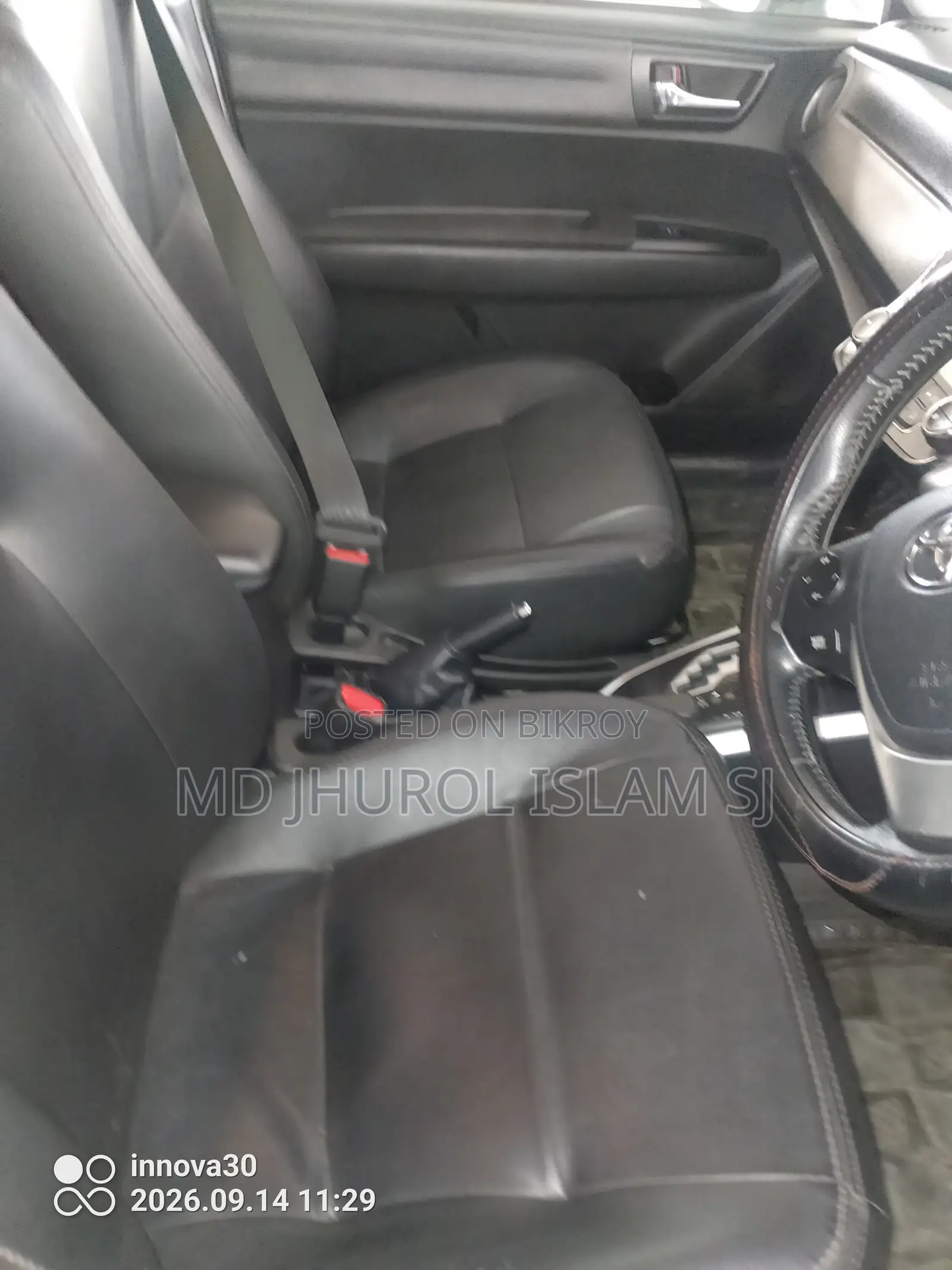 Toyota Corolla Fielder 1.5 Hybrid Front-Wheel Drive 2014 Silver