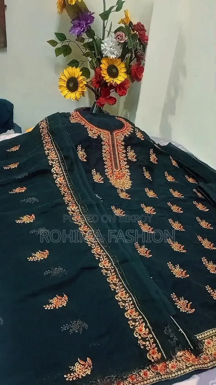 প্রিমিয়াম কোয়ালিটি থ্রি-পিস কালেকশন — পাইকারি দামে বিশেষ অফার!