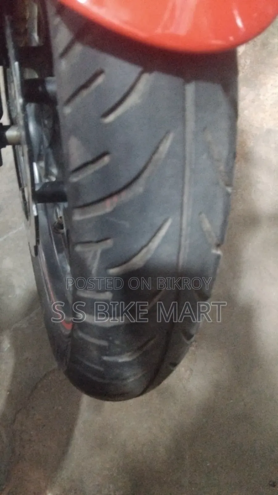 Honda Hornet 2023 Red