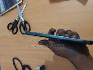 Oppo F27 128 GB Blue