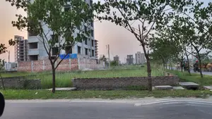 L-Block | South Face | 6 Katha Plot = Near 130 Feet |