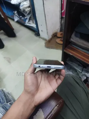 ইনফিনিক্স স্মার্ট ১০ প্লাস ১২৮ জিবি সিলভার