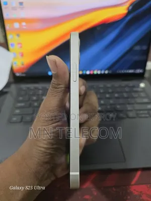 অ্যাপল আইফোন ১২ ১২৮ জিবি সাদা