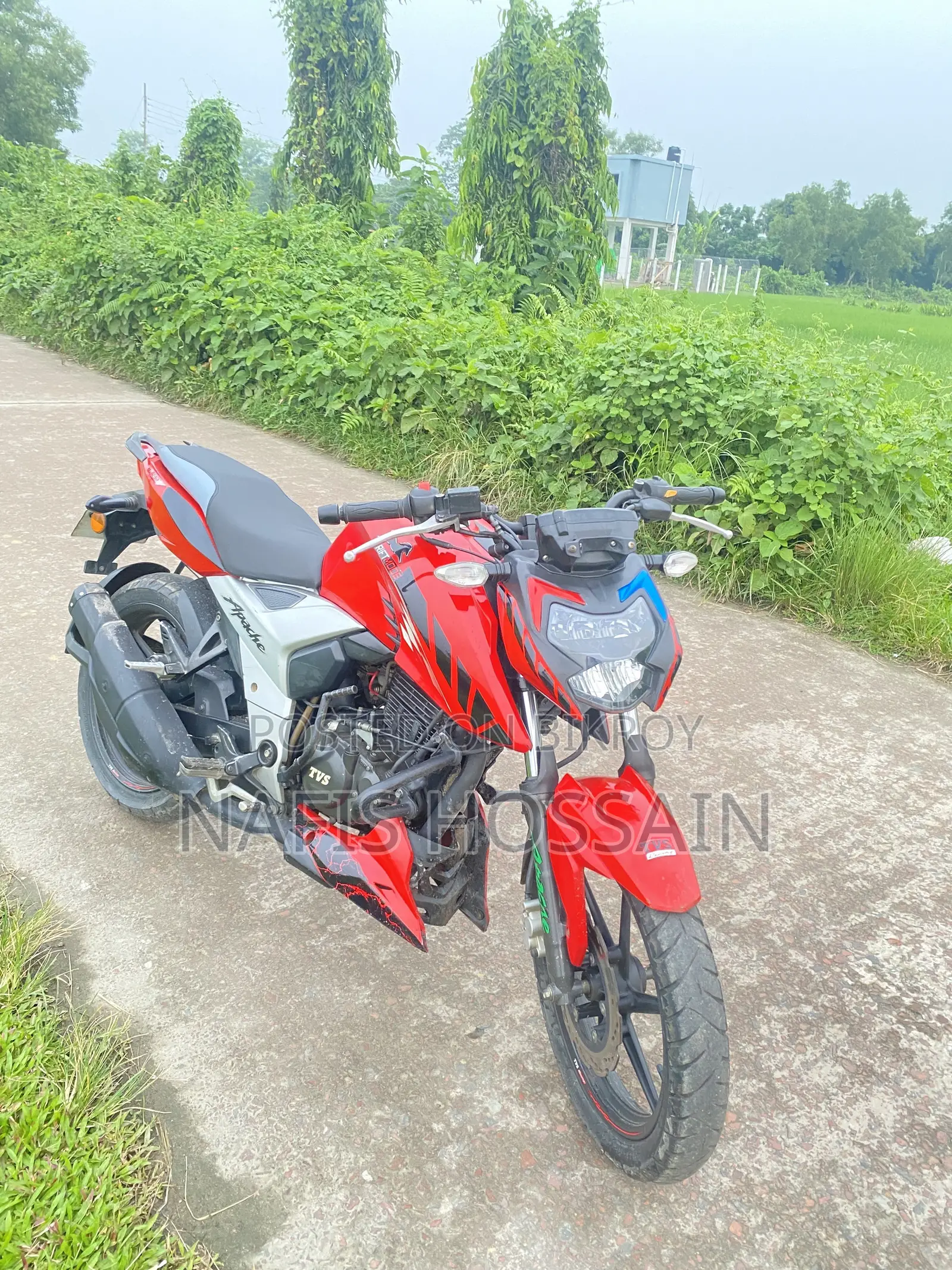 TVS Apache RTR 160 4V 2021 Red