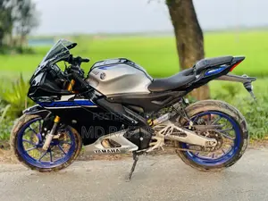 Yamaha R15M 2023 Black