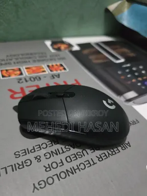 Logitech G304 Lightspeed Wireless Gaming Mouse — Almost New