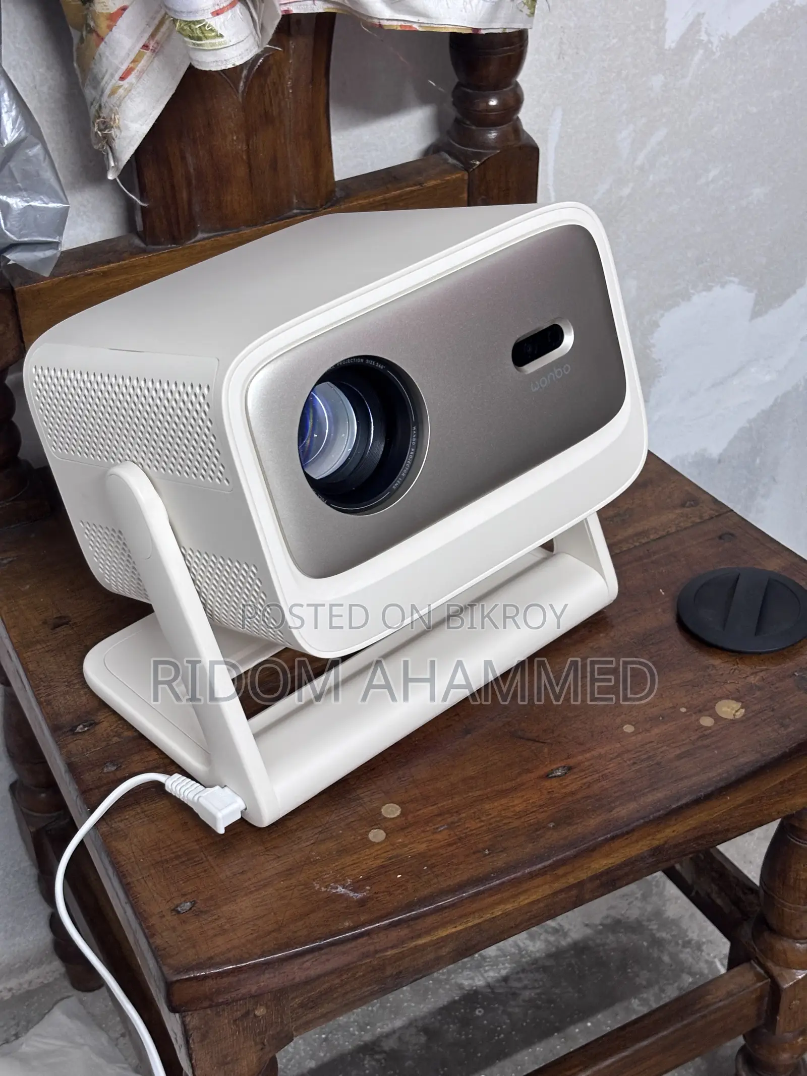 Projector Wonbo Vali 1 Pro Googletv
