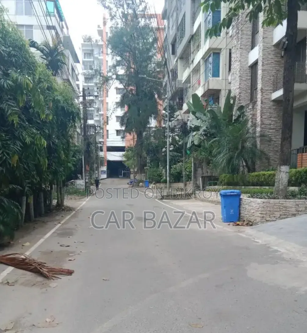 খুলশীতে আসবাবপত্রসহ ১৯-বেডরুমের বাড়ি বিক্রয়ের জন্য