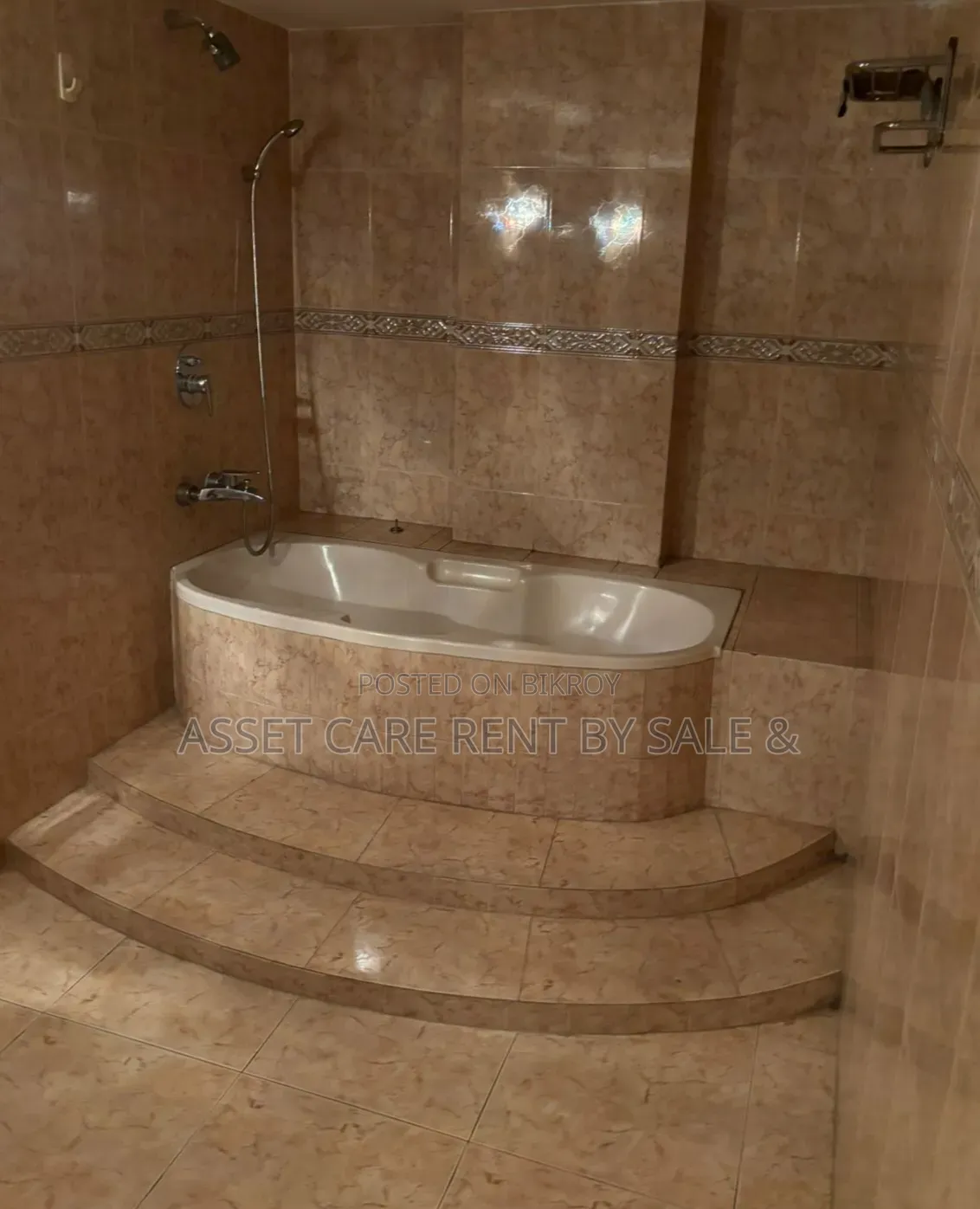 4 Bedroom Apartment in Gulshan for sale