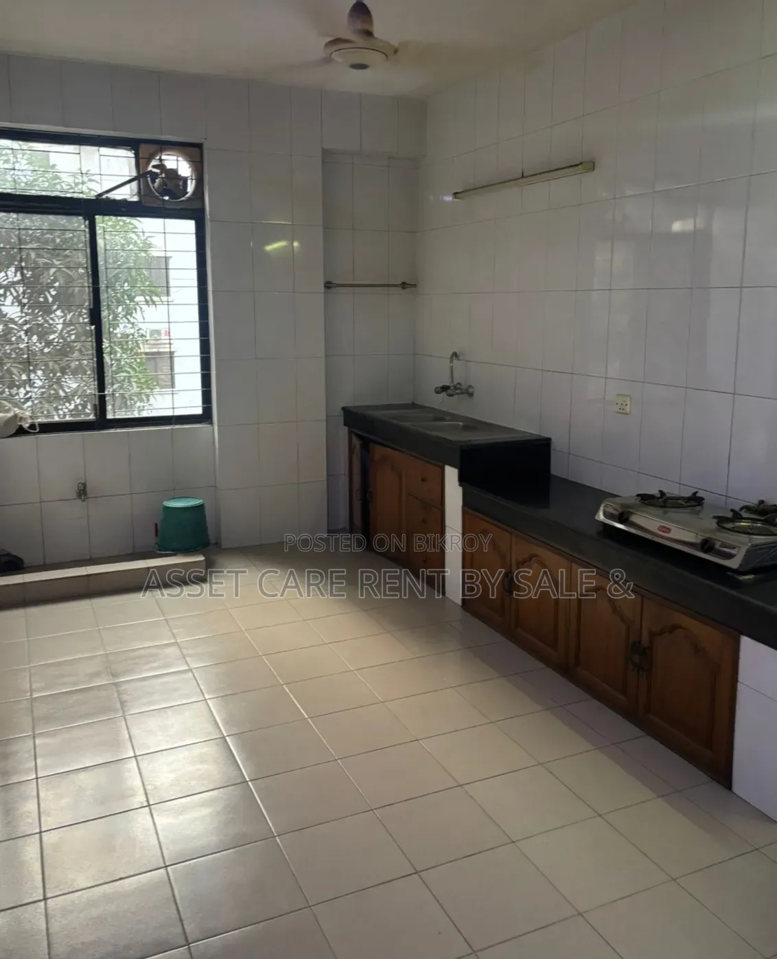 4 Bedroom Apartment in Gulshan for sale