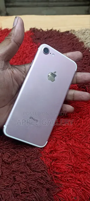 অ্যাপল আইফোন ৭ ৩২ জিবি পিংক