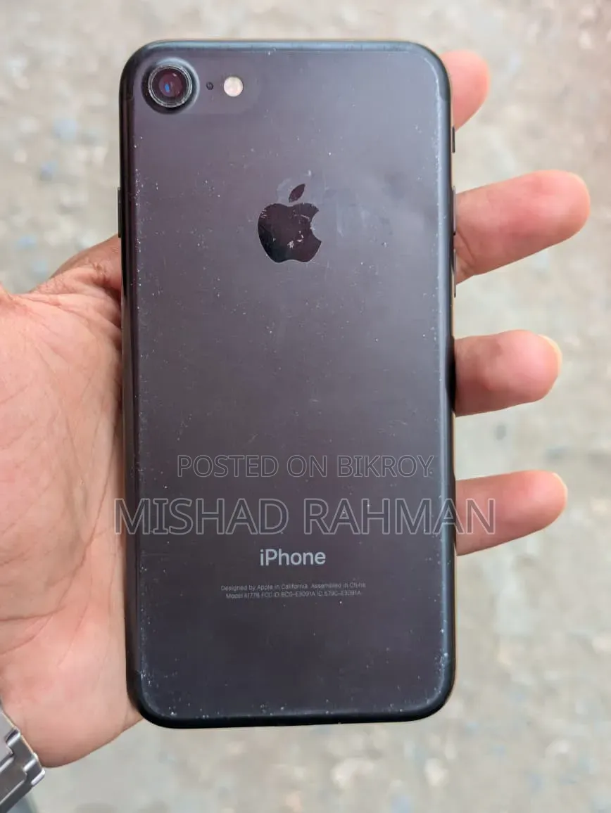 অ্যাপল আইফোন ৭ ৩২ জিবি ব্ল্যাক