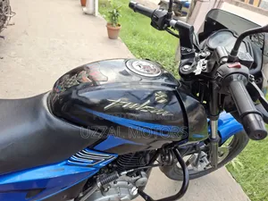 Bajaj Pulsar 150 2013 Black