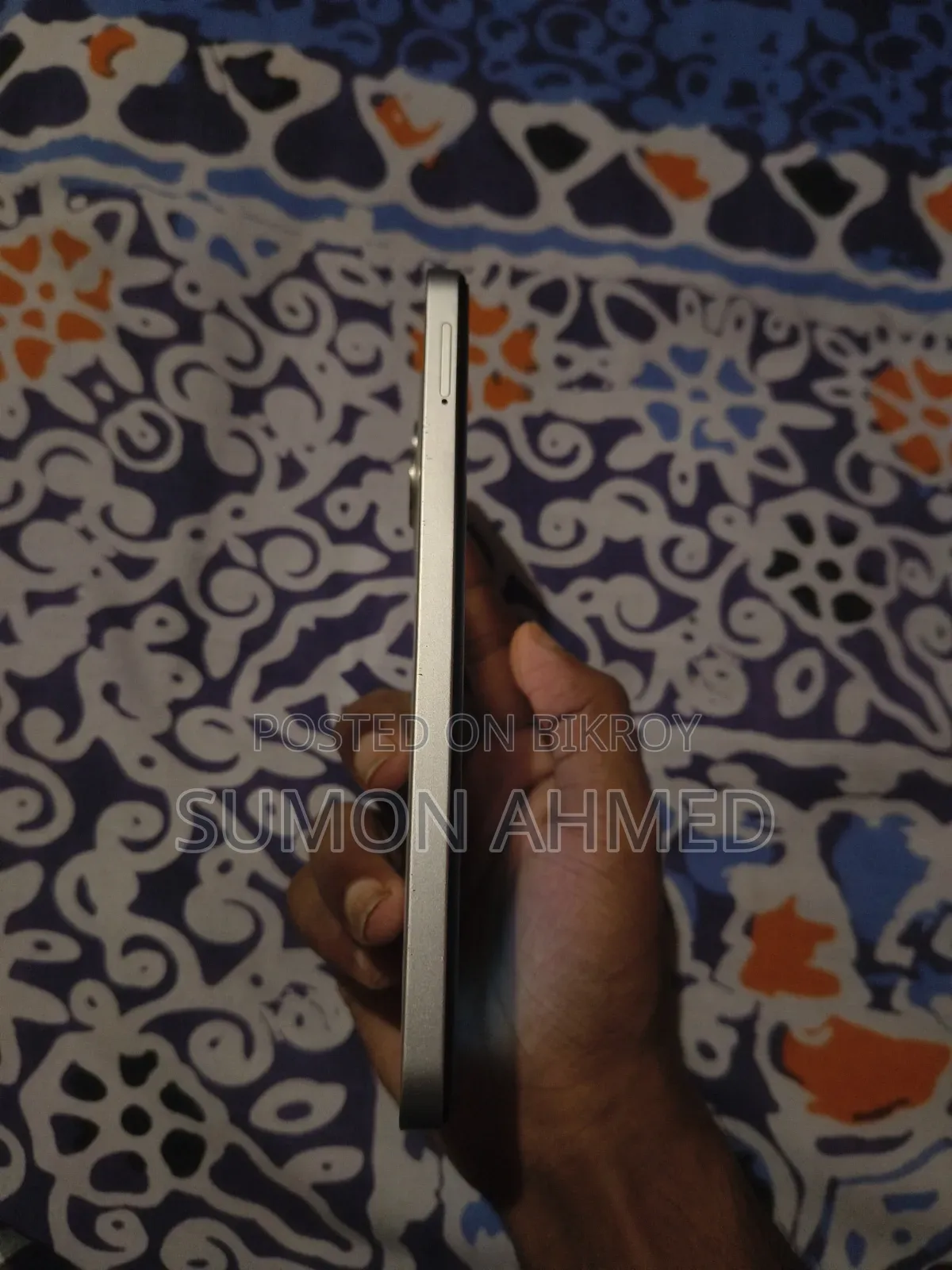 টেকনো স্পার্ক গো ১২৮ জিবি হোয়াইট