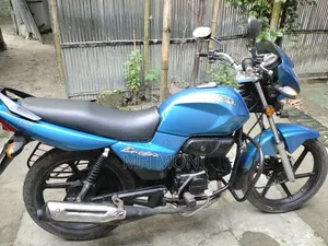 Runner Bullet 100 2017 Blue