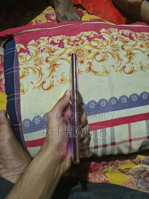 Vivo V29 5G ২৫৬ জিবি গোল্ড