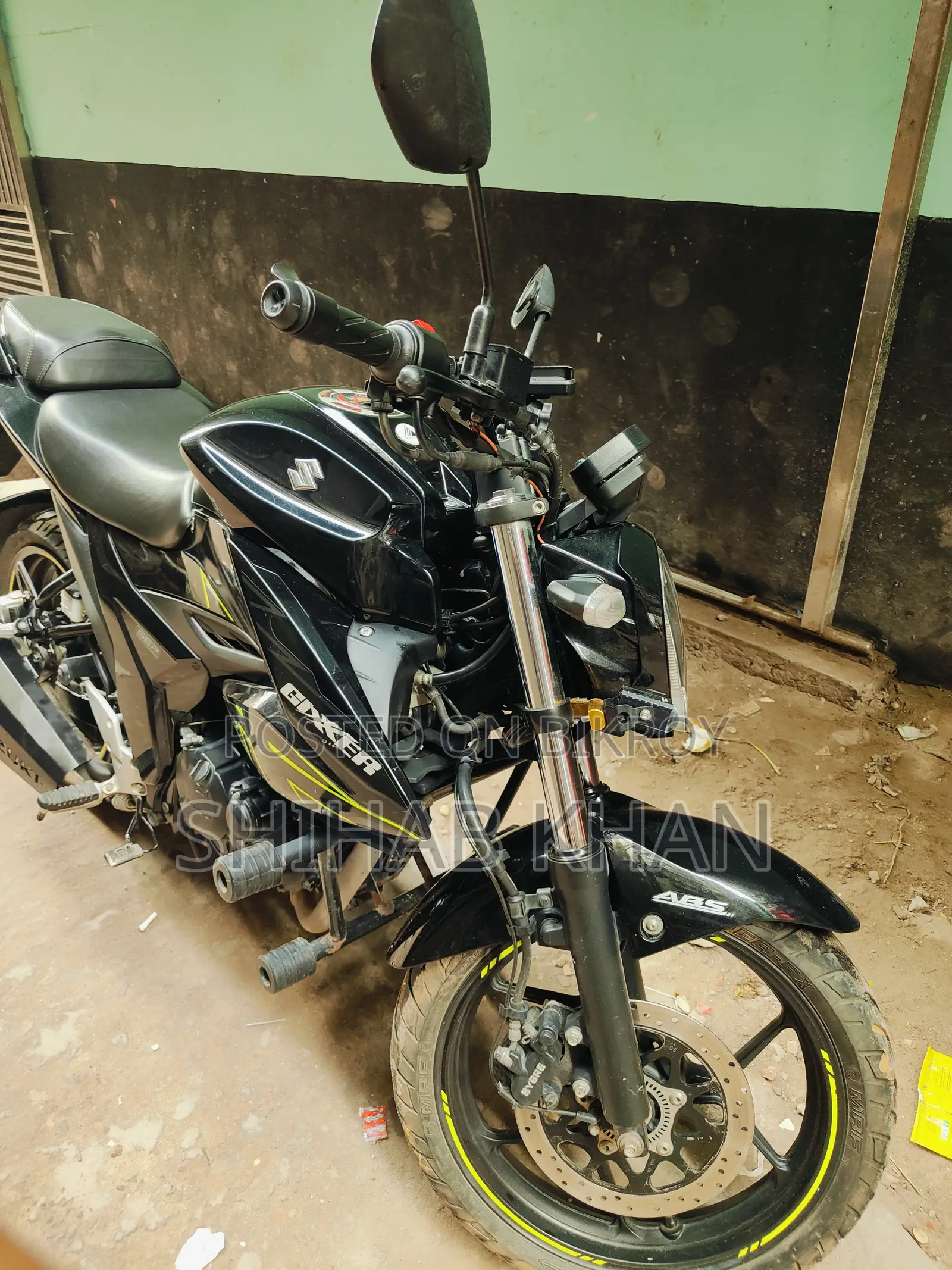 Suzuki Gixxer 2024 Black
