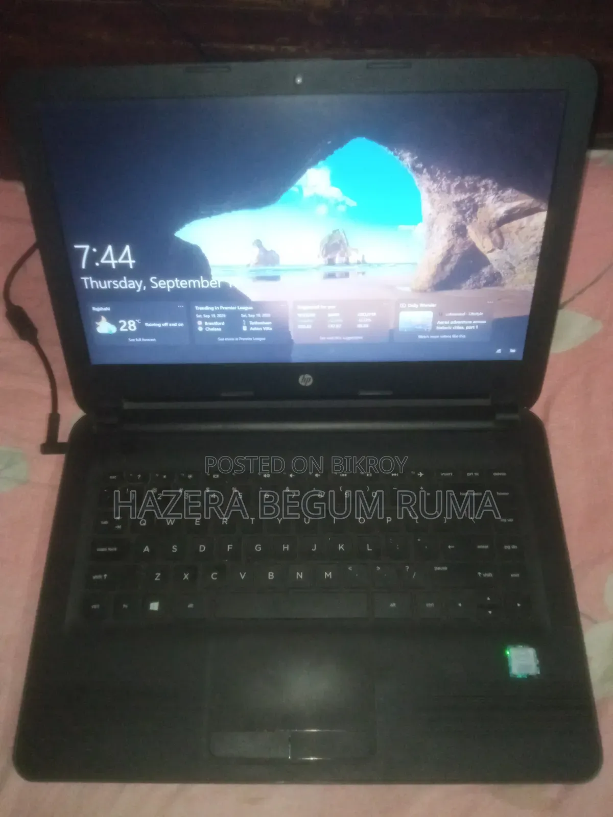 ল্যাপটপ HP 240 G5 4GB Intel Core i5 SSHD+SSD 128GB