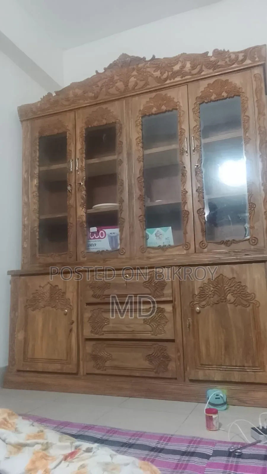 Wall Showcase